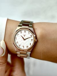 ساعه المستقبل /Rose Gold future watch thumb 8
