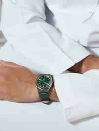 Zayed Leather Wactch/ساعه زايد جلد thumb 4