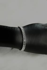 Silver diamond thumb 2