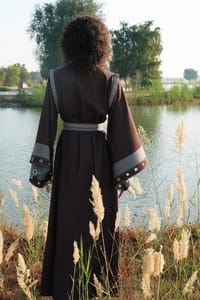 Eléne Brown Kaftan thumb 3