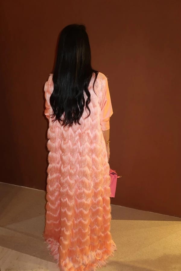 Apricot abaya