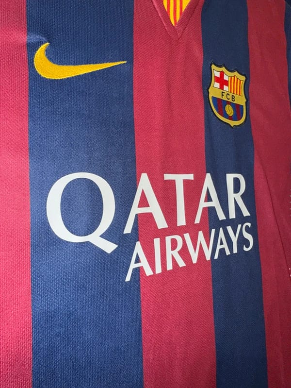Andres Iniesta Signed 2014/15 FC Barcelona Jersey (BECKETT)