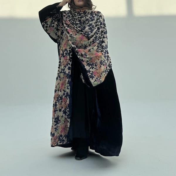 Velvet Abaya w Velvet Tarha A20