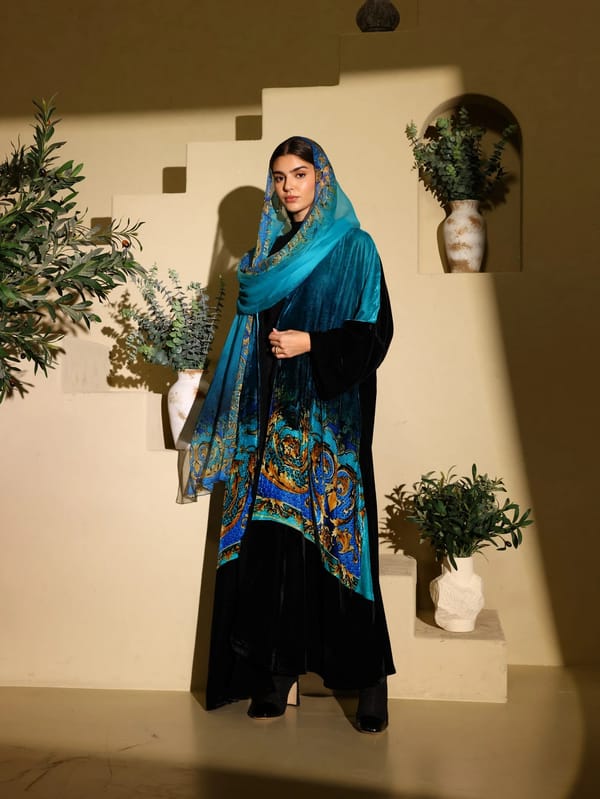 Velvet Abaya w Chiffon Tarha J9