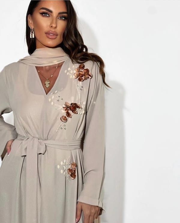 Sara Bostani(off abaya 1023)
