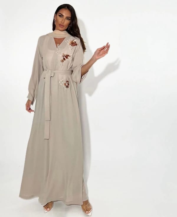 Sara Bostani(off abaya 1023)