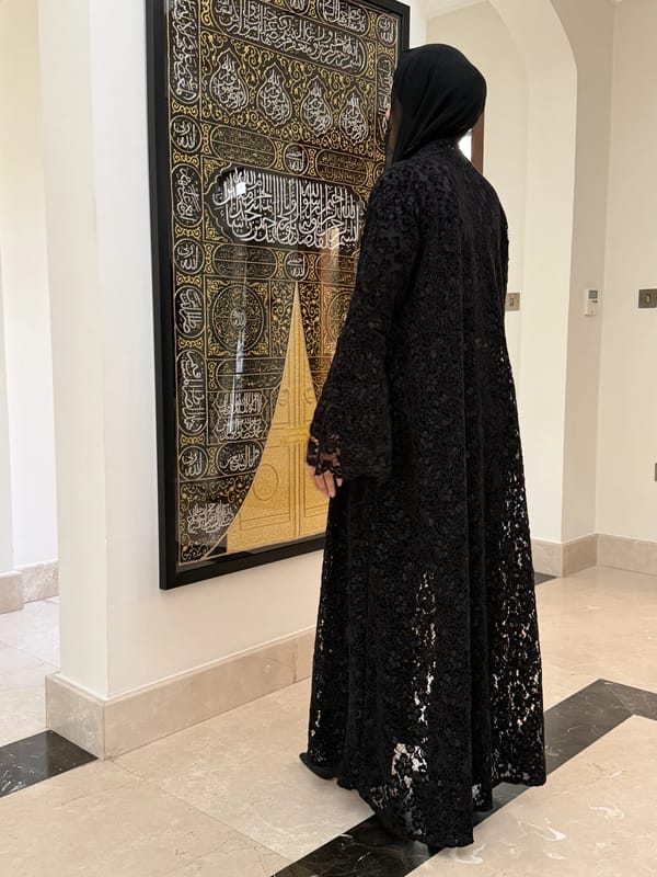 Maitha lace abaya - Black