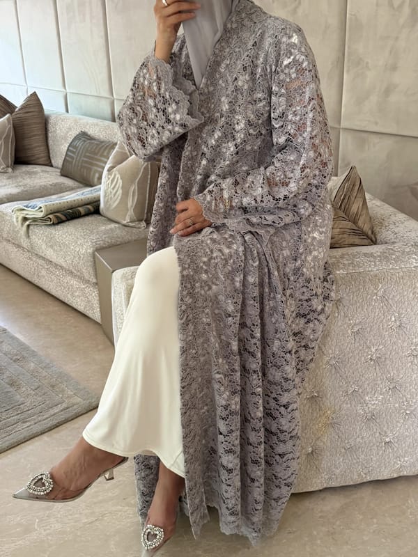 Layla velvet lace abaya - Grey