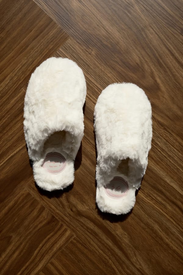 Cloud slippers ☁️