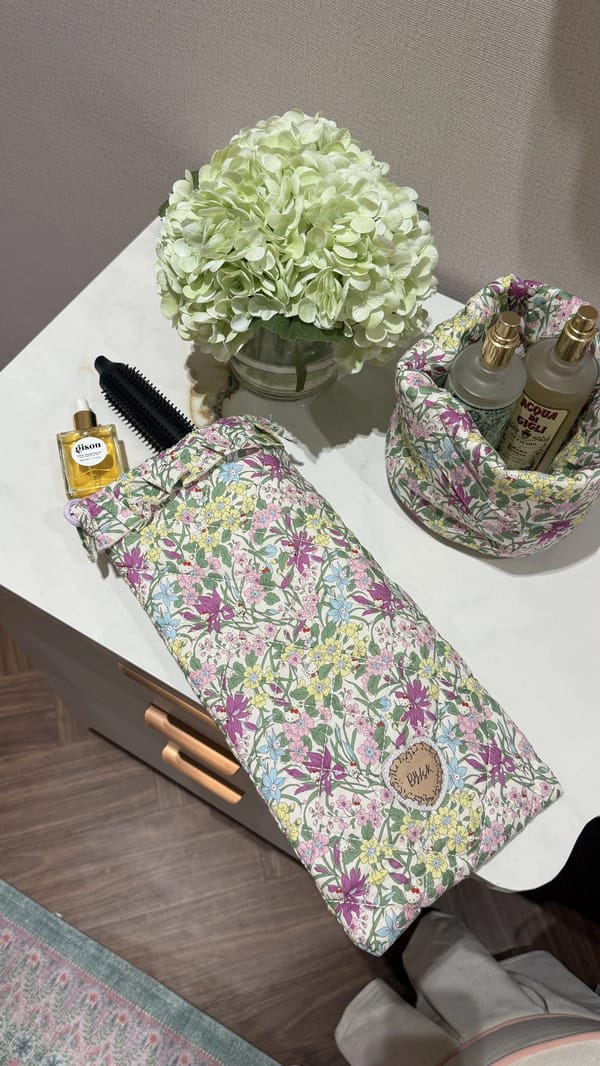 Floral daydream hair tool pouch 🪻