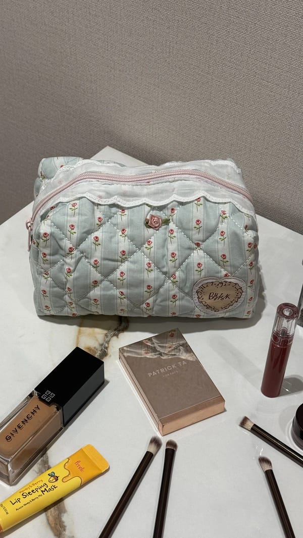 Blue hour pouch 🌷