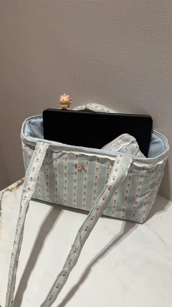 Blue hour tote bag🌷