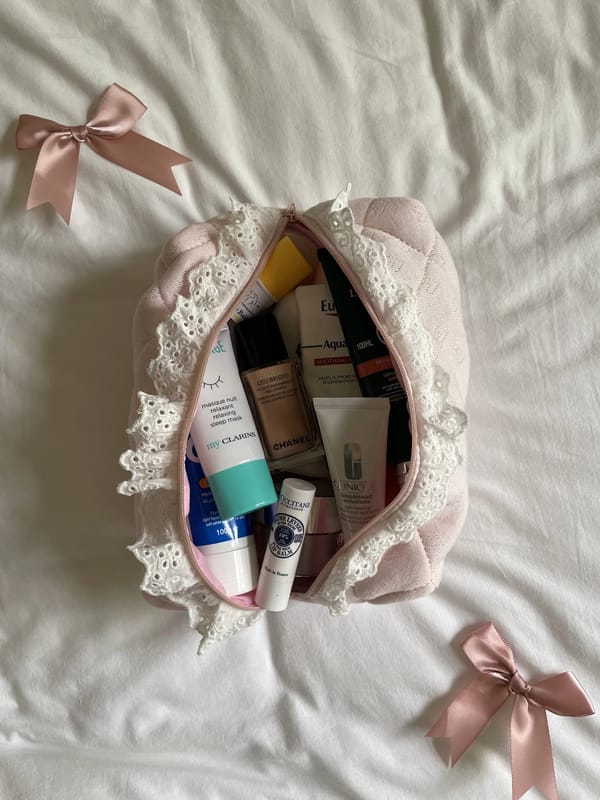 Pink heart Makeup bag