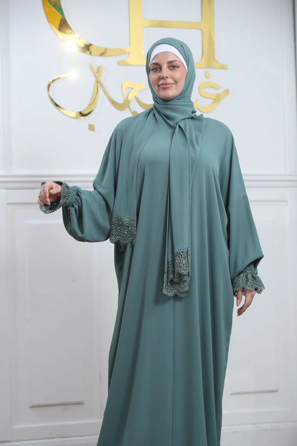 عباءة صلاة الفرسان