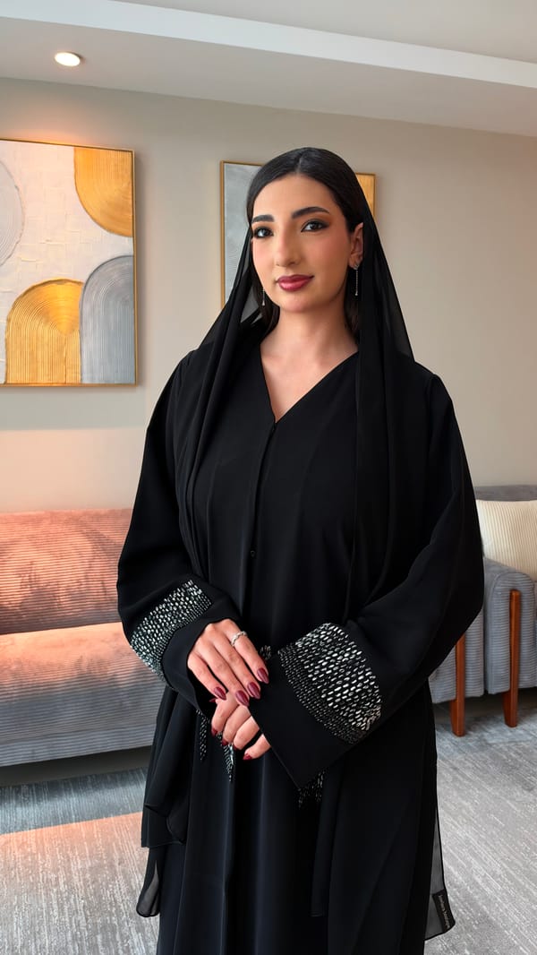 Hira abaya black