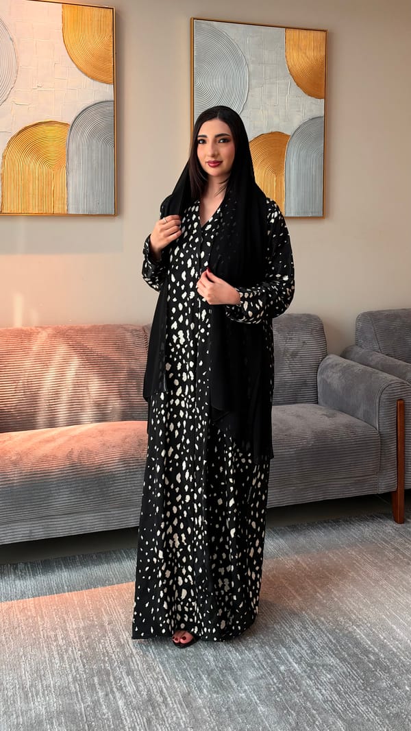 Deer Print abaya Black