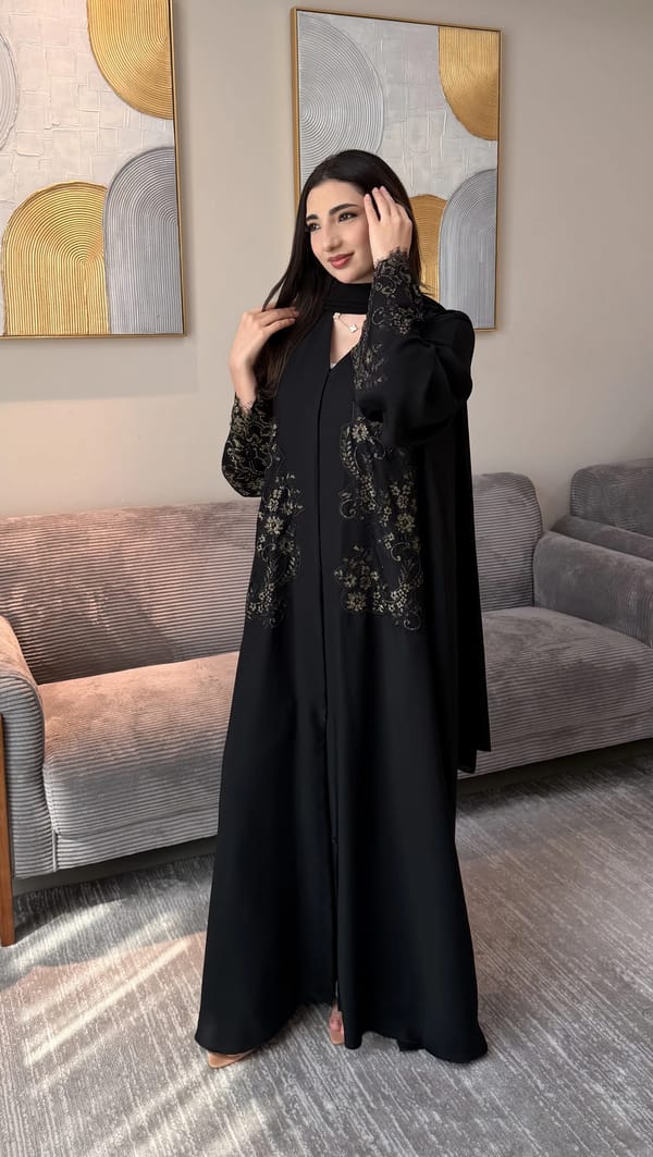Bayan Black Abaya