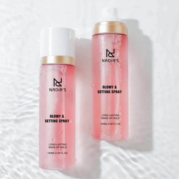 Moisturizing makeup Glowy Setting spray & Toffee lipgloss