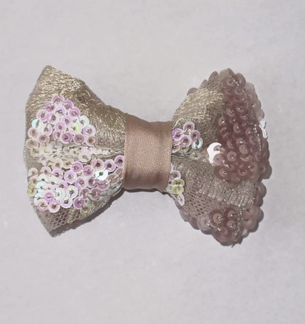 Blush Bloom Hair Clip (Set of 1)