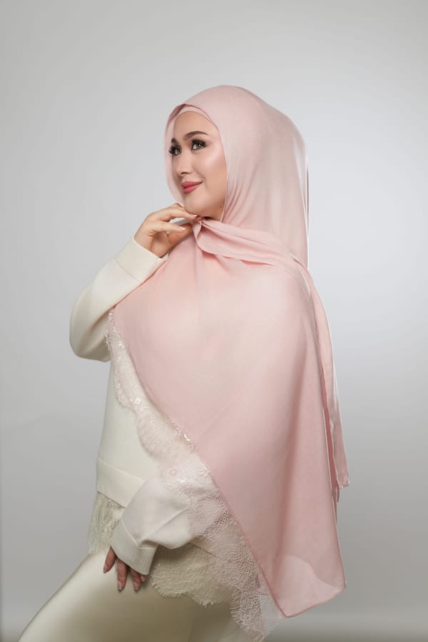 Lace Modal-Pink Veil