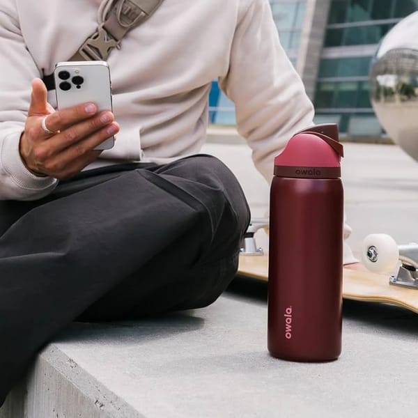 OWALA WATER BOTTLE “BLACK CHERRY”