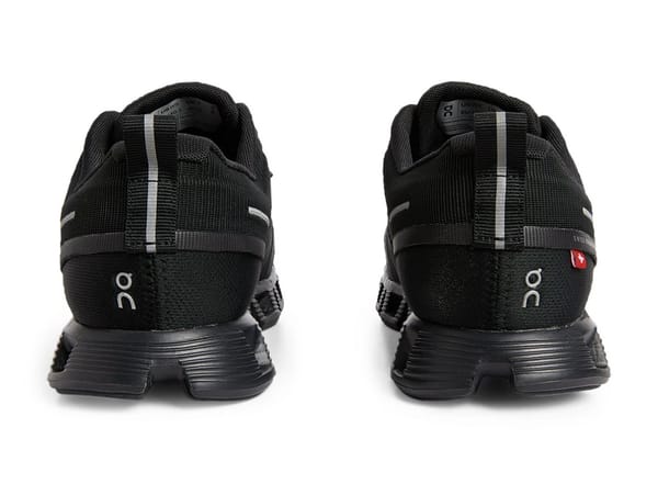 ON CLOUD 5 WATERPROOF "ALL BLACK"