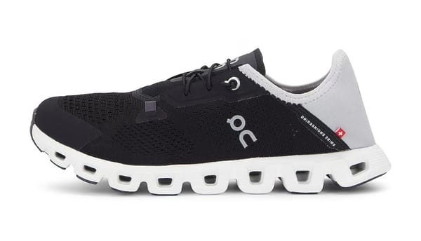 ON CLOUD 5 COAST "BLACK"
