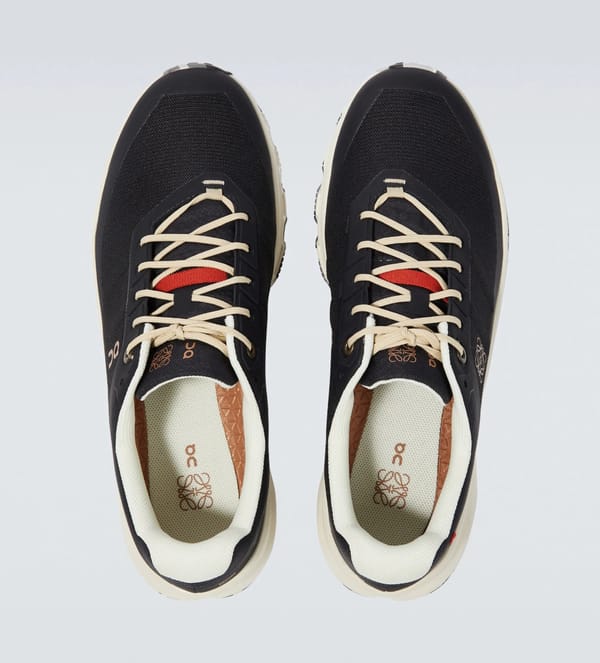 LOEWE X ON CLOUDVENTURE "BLACK"