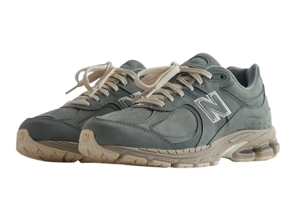 NEW BALANCE 2002R "PISTACHIO"