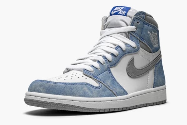 AIR JORDAN 1 RETRO HIGH "HYPER ROYAL"