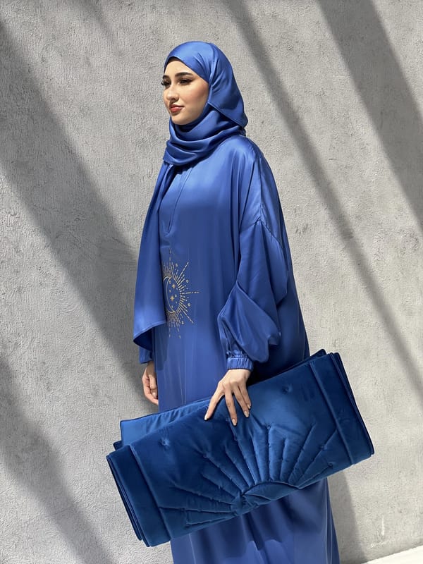 Noor Dark blue