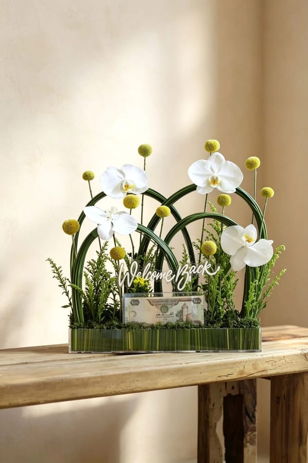 ACRYLIC MONEY AND GIFTS ARRANGEMENT