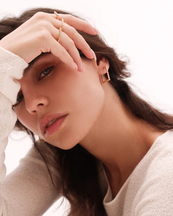 DROPS Square Hoop Earrings