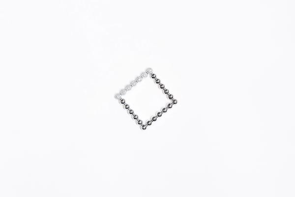 DROPS Square Ring in One Line Diamonds