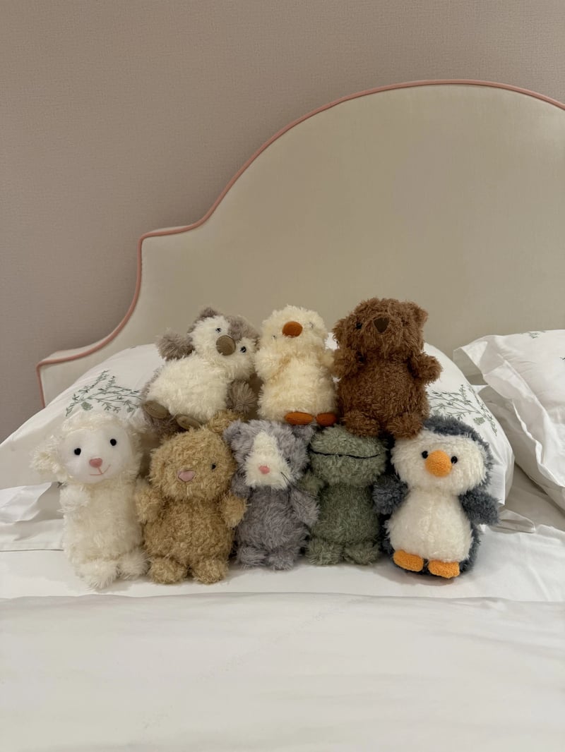 Fuzzy forest plushies🌳