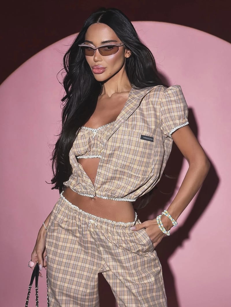 Set Checkered (Light Brown)