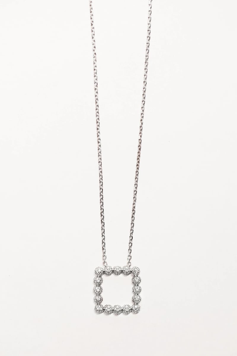 Medium Long Drops Necklace in Diamonds