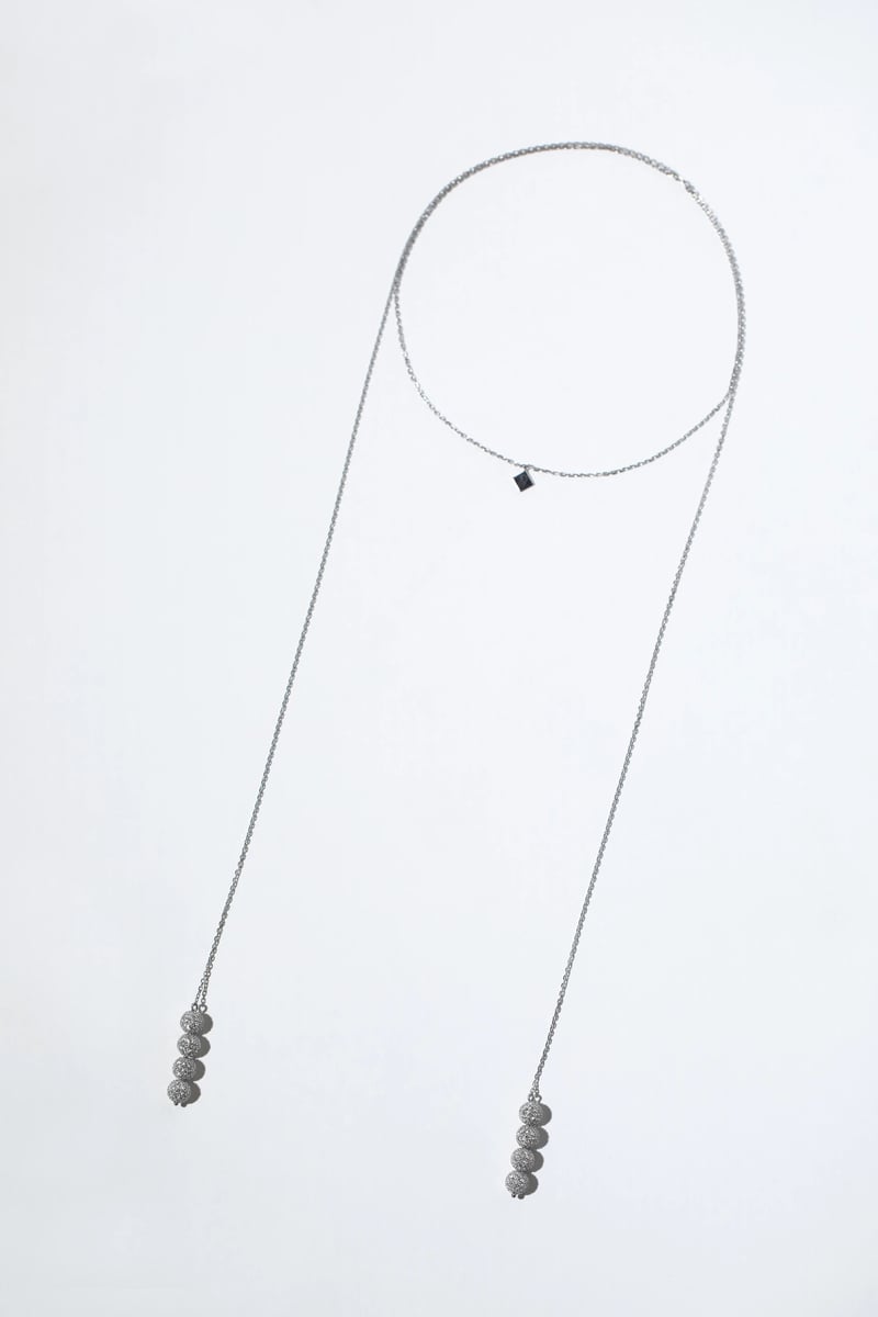 DROPS Wrap Necklace in Diamonds