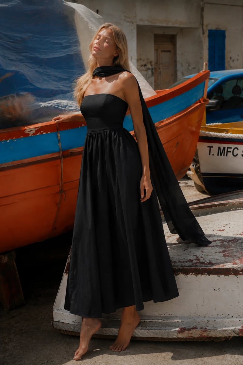 Sia Navy Blue Dress