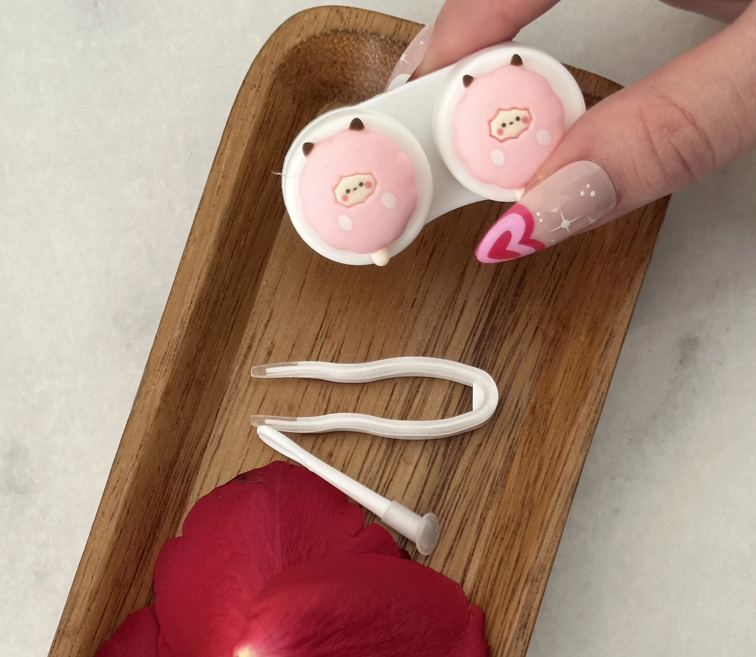 Contact lenses box 01